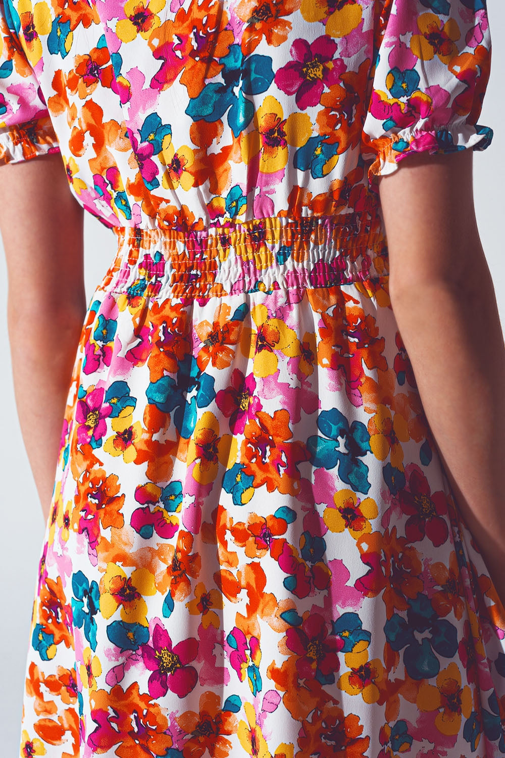 Short Dress With Cinched Waist in Multicolor Floral Print-5